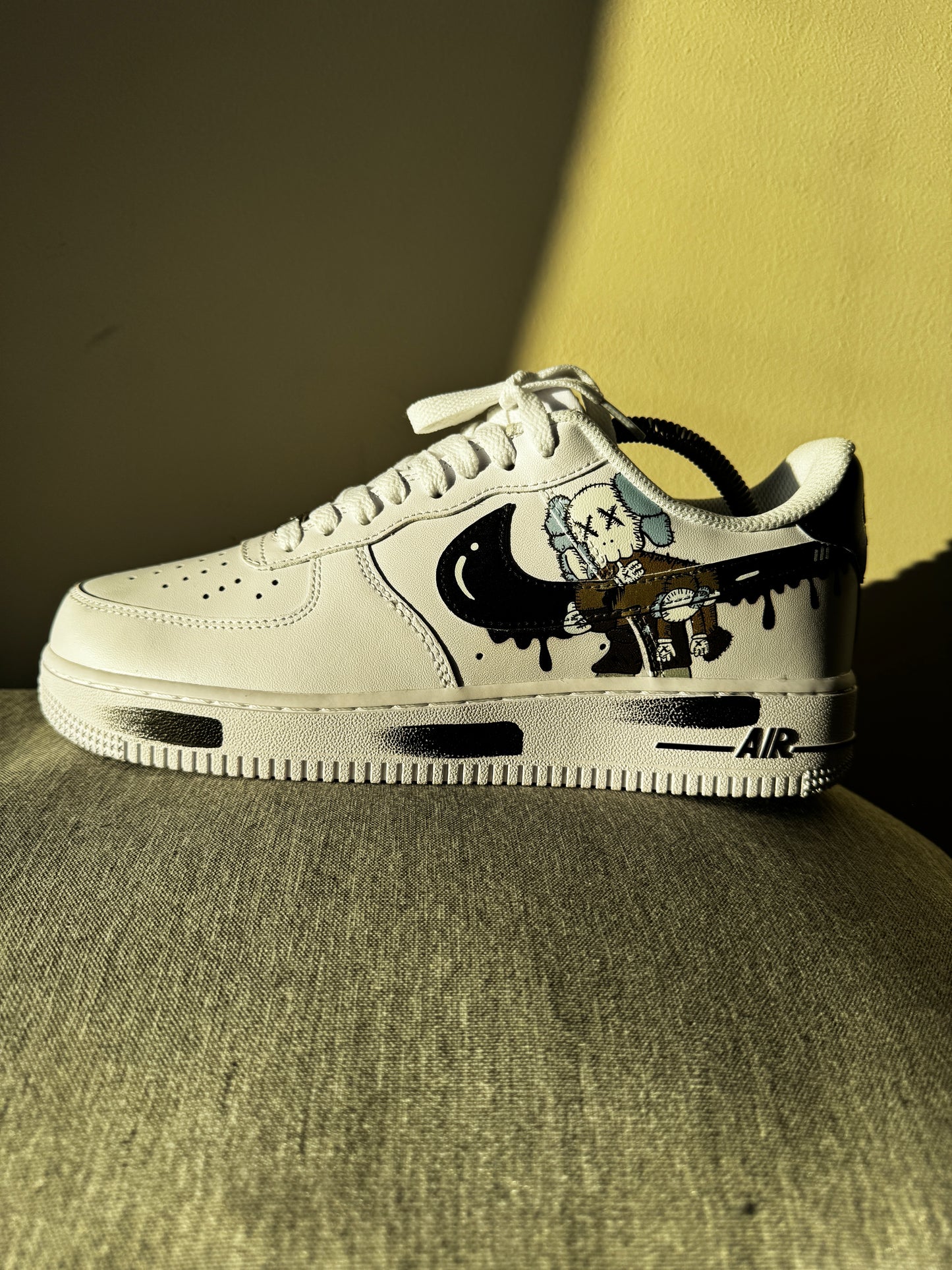 Custom Nike Air force 1 x Kaws