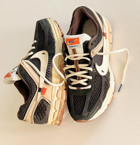 Custom Nike Zoom Vomero 5 ‘Leather Swoosh’