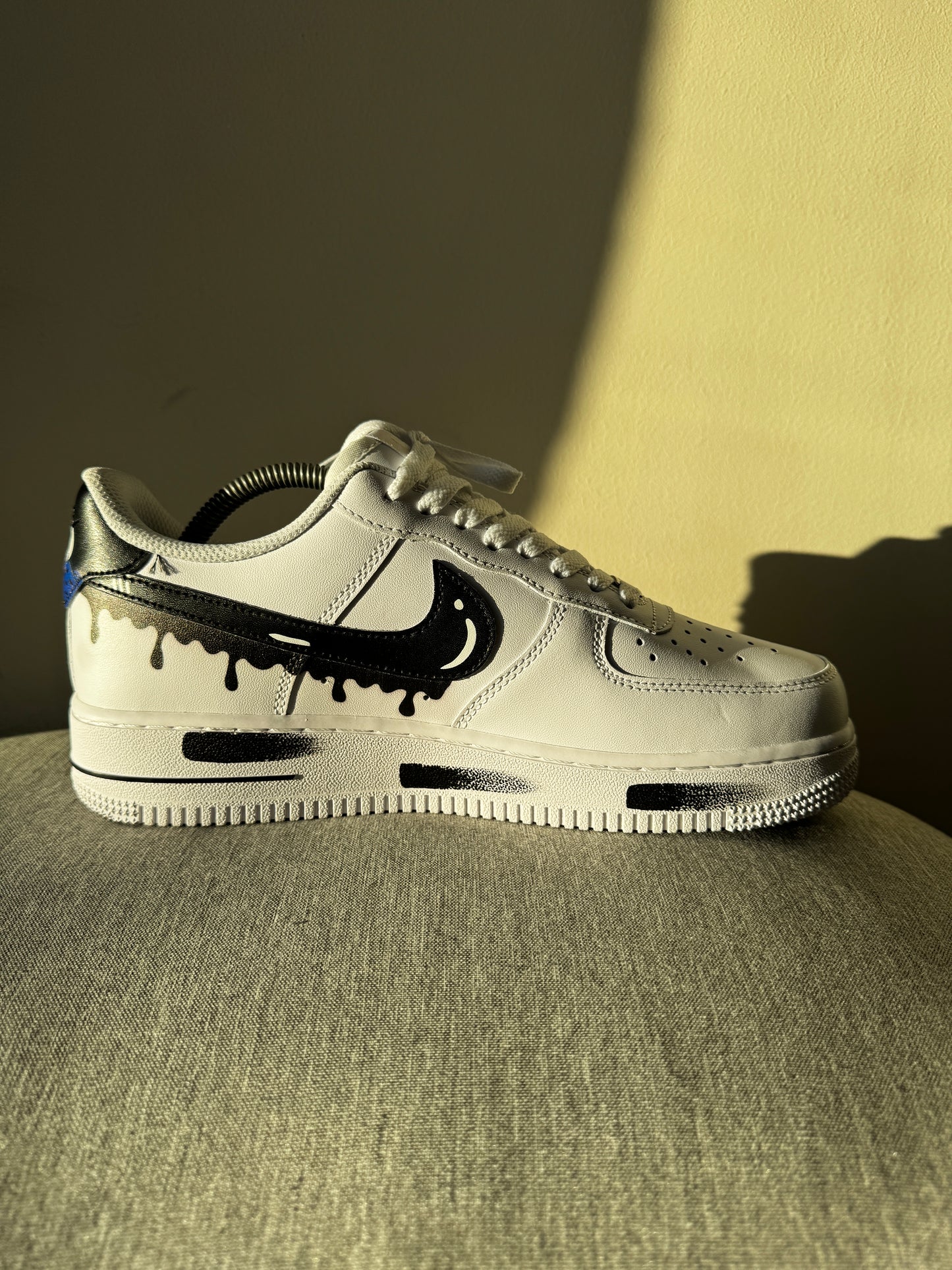 Custom Nike Air force 1 x Kaws