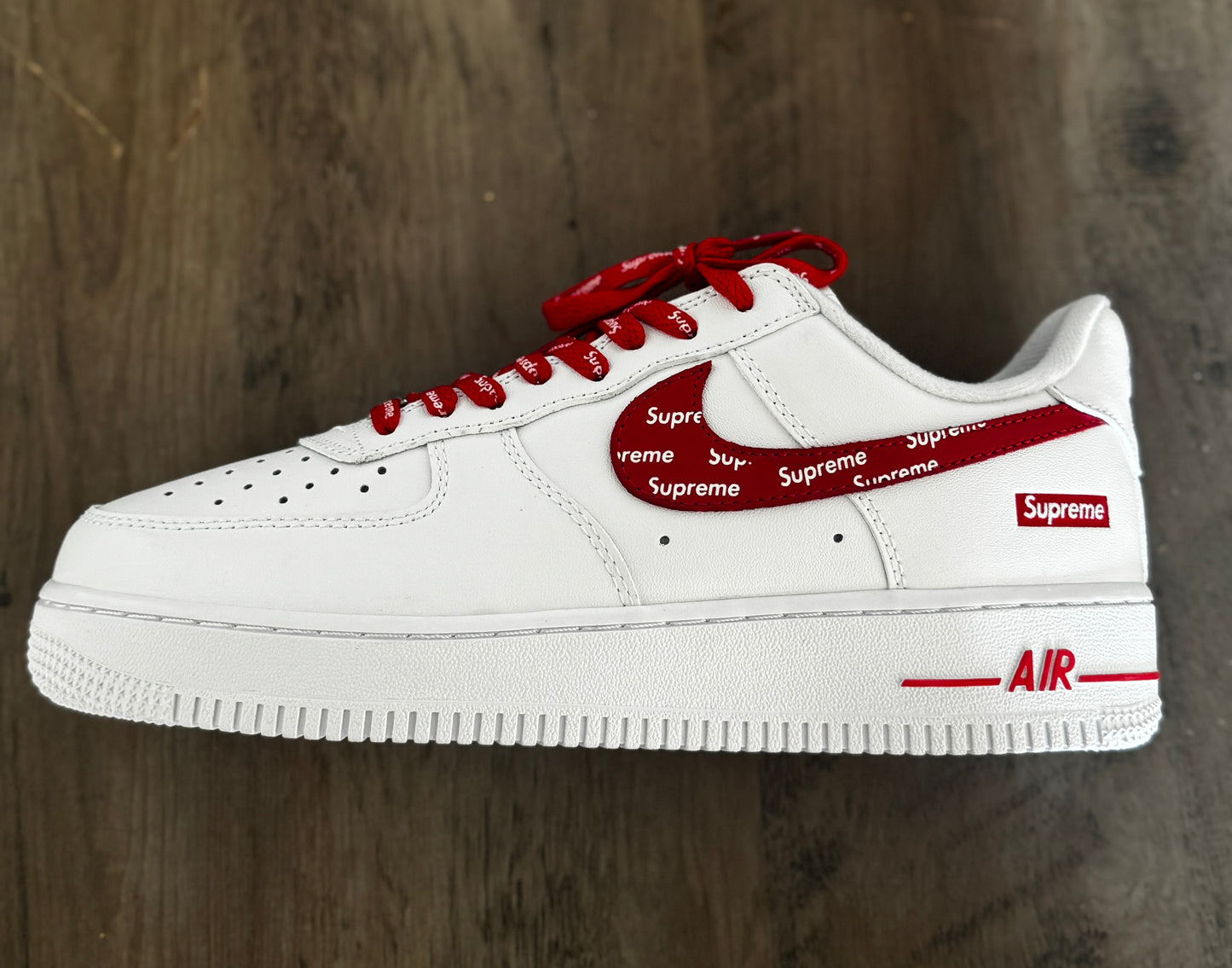 Custom Nike Air force 1 x Supreme Graffiti