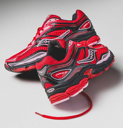 Soucony V Red
