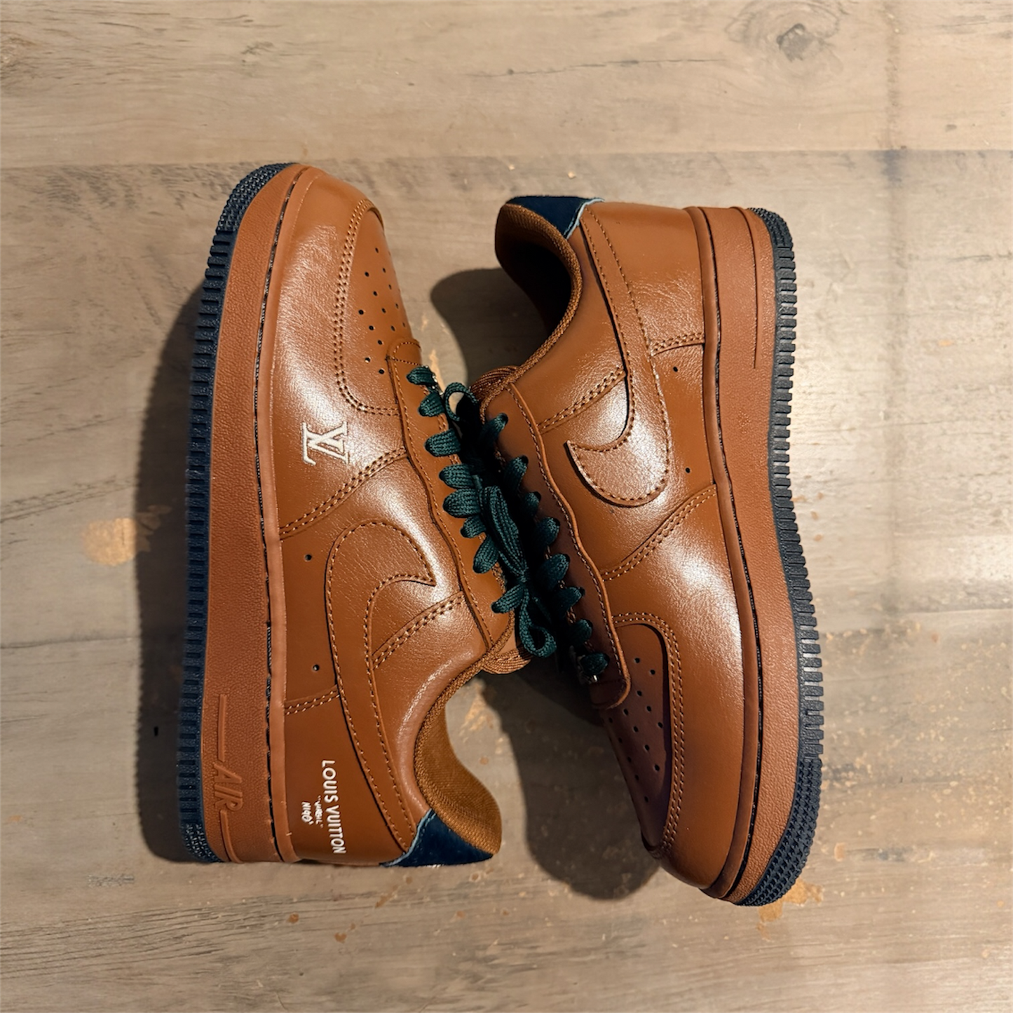 Custom Nike Air force 1 x LV Brown