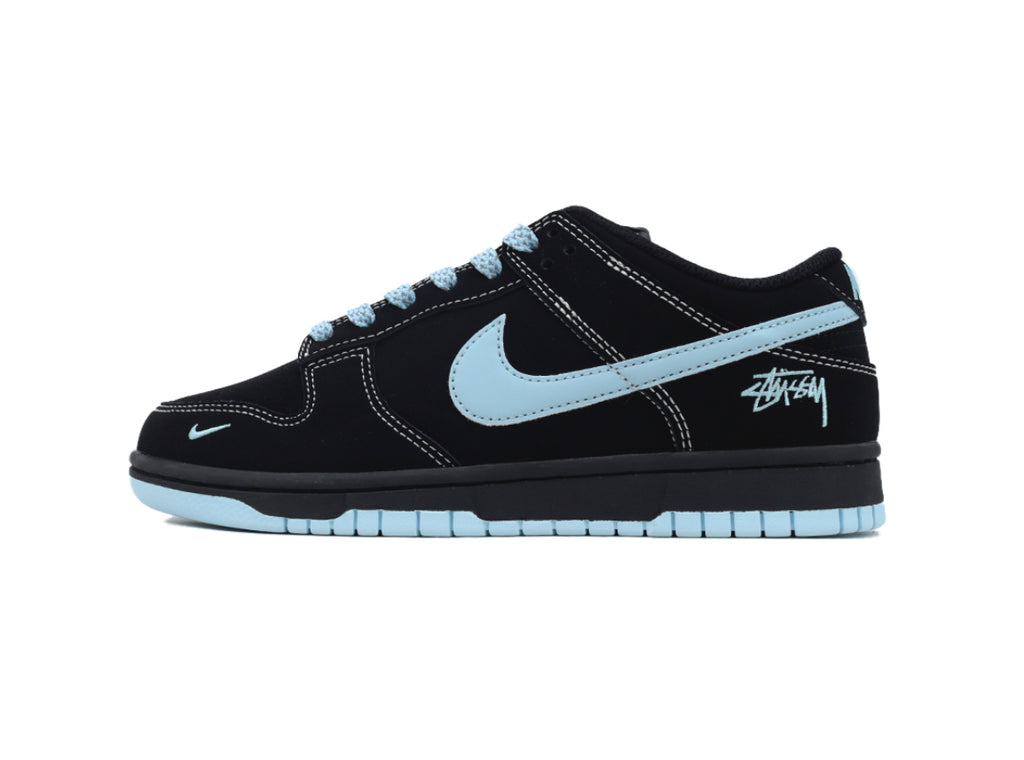 Nike Dunk Low x Stussy Custom