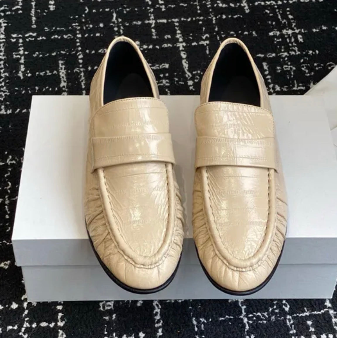Eel Skin Soft Leather Loafers Grey