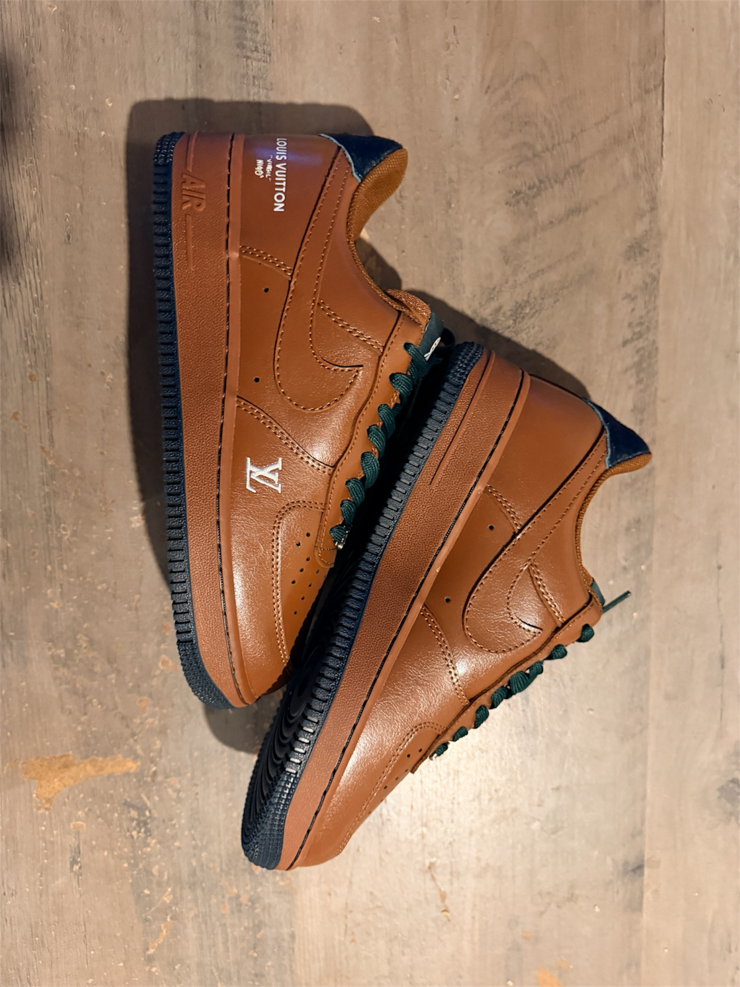 Custom Nike Air force 1 x LV Brown